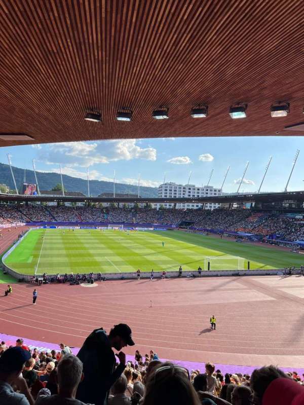 Letzigrund, block: B15, row: 25, seat: 29