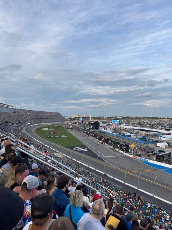 Daytona International Speedway, block: 378, row: 8, seat: 8