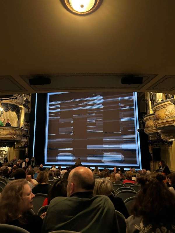 Wyndham's Theatre, block: Stalls, row: O, seat: 5