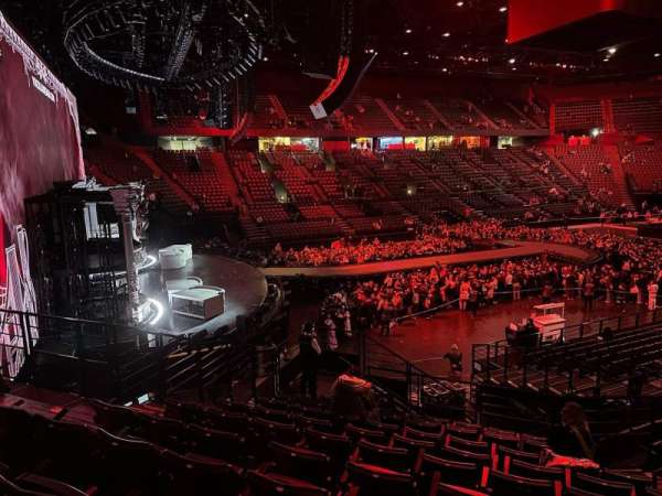 Accor Arena, block: M, row: 9, seat: 15