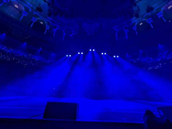 Royal Albert Hall, block: arena a, row: 1, seat: 17