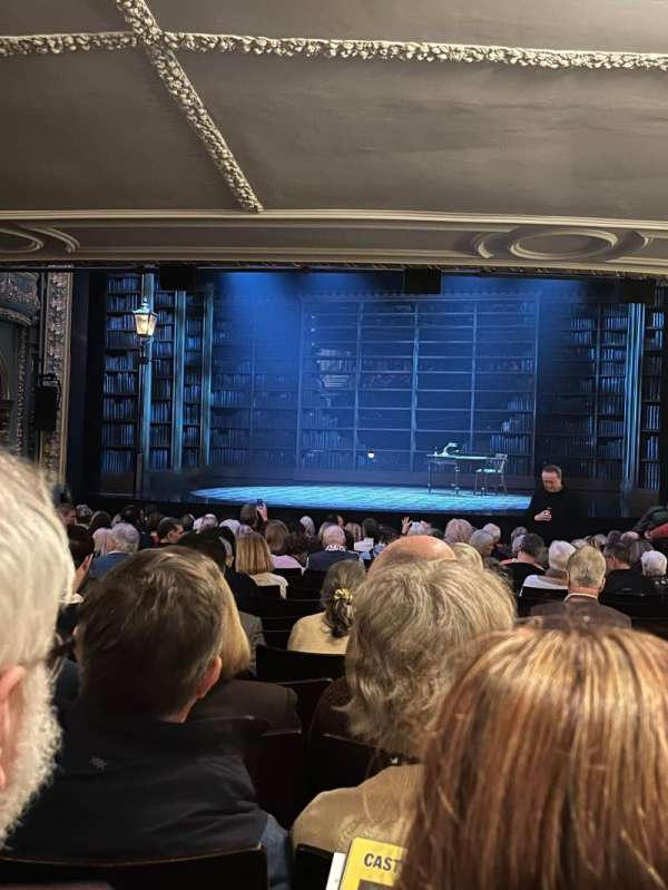 Aldwych Theatre, block: Stalls, row: P, seat: 7
