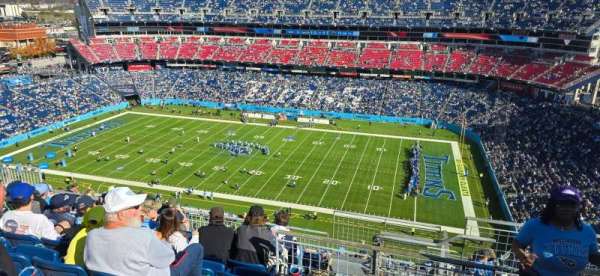 Nissan Stadium, block: 332, row: Q, seat: 2
