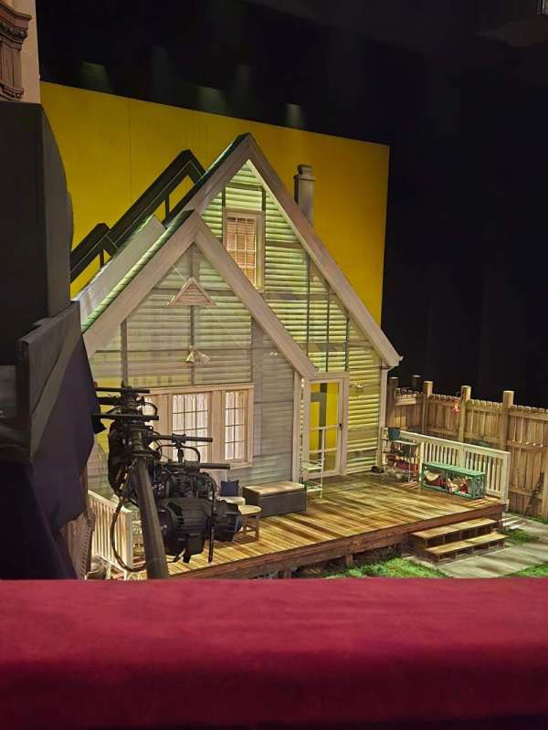 Booth Theatre, block: Mezzanine L, row: A, seat: 15