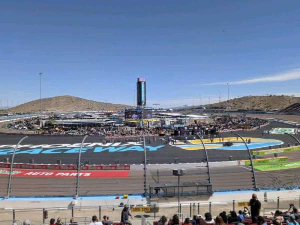 Phoenix Raceway, block: 126, row: 15, seat: 5