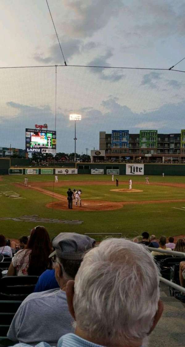 Jackson Field, block: G, row: 15, seat: 1