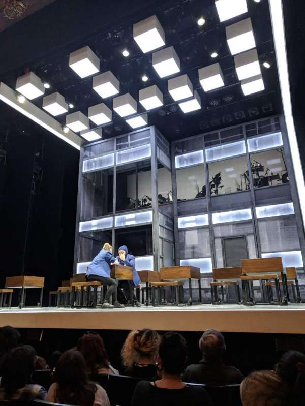 Apollo Theatre, block: Stalls, row: E, seat: 5