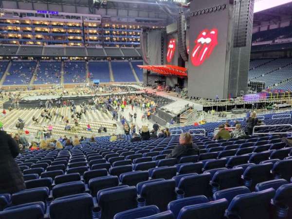 Ford Field, block: 128, row: 28, seat: 8