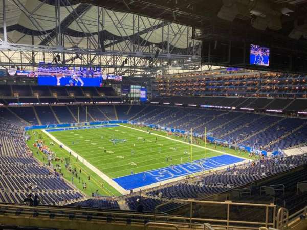 Ford Field, block: 340, row: 8, seat: 15