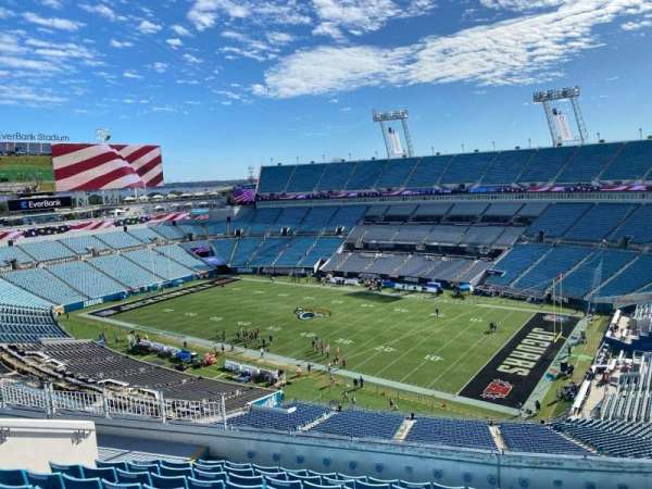 EverBank Stadium, block: 404, row: l, seat: 20