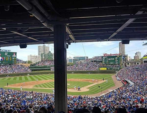 Wrigley Field, block: 216, row: 15, seat: 4