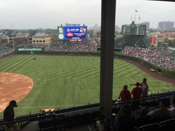 Wrigley Field, block: 427R, row: 6, seat: 16