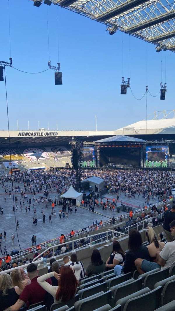 St James' Park, block: MS-L4A, row: M, seat: 17