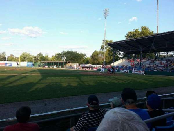 Historic Bowman Field, block: aa, row: d, seat: 4