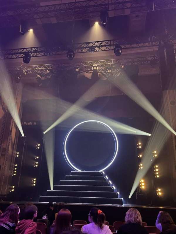 Alexandra Palace Theatre, block: Stalls, row: G, seat: 10