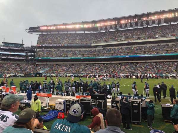 Lincoln Financial Field, block: 102, row: 3, seat: 10