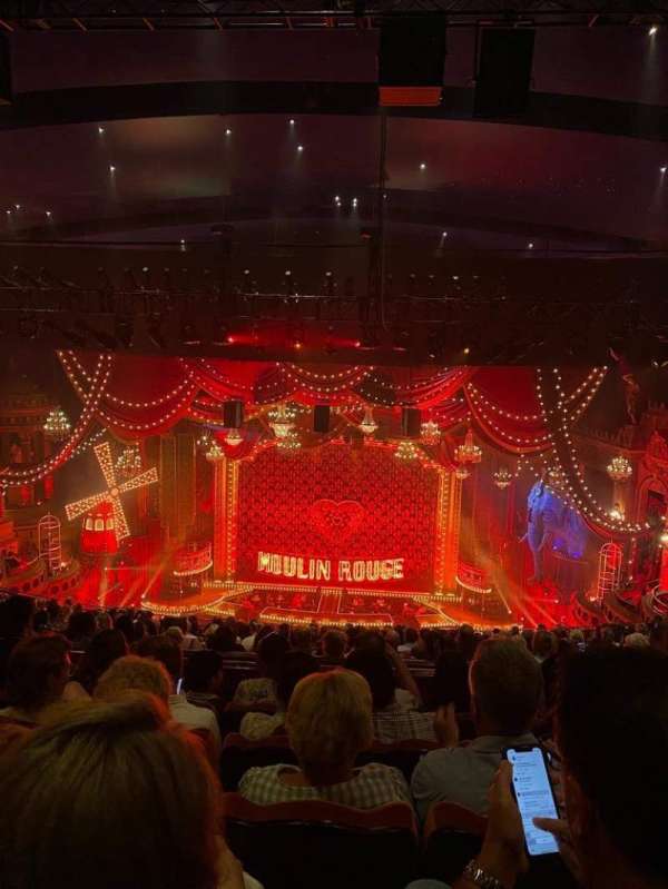 Capitol Theatre, Sydney, block: Dress Circle, row: R, seat: 31