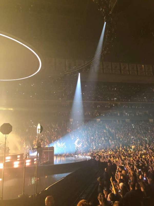 Prudential Center, block: 17, row: 5